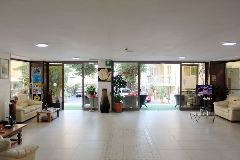 Hotel Fellini Rimini 4/19