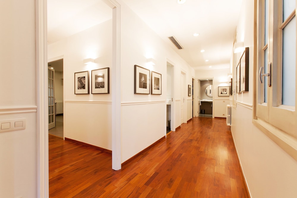 Serennia Apartments Ramblas-Pl.Catalunya 35/50