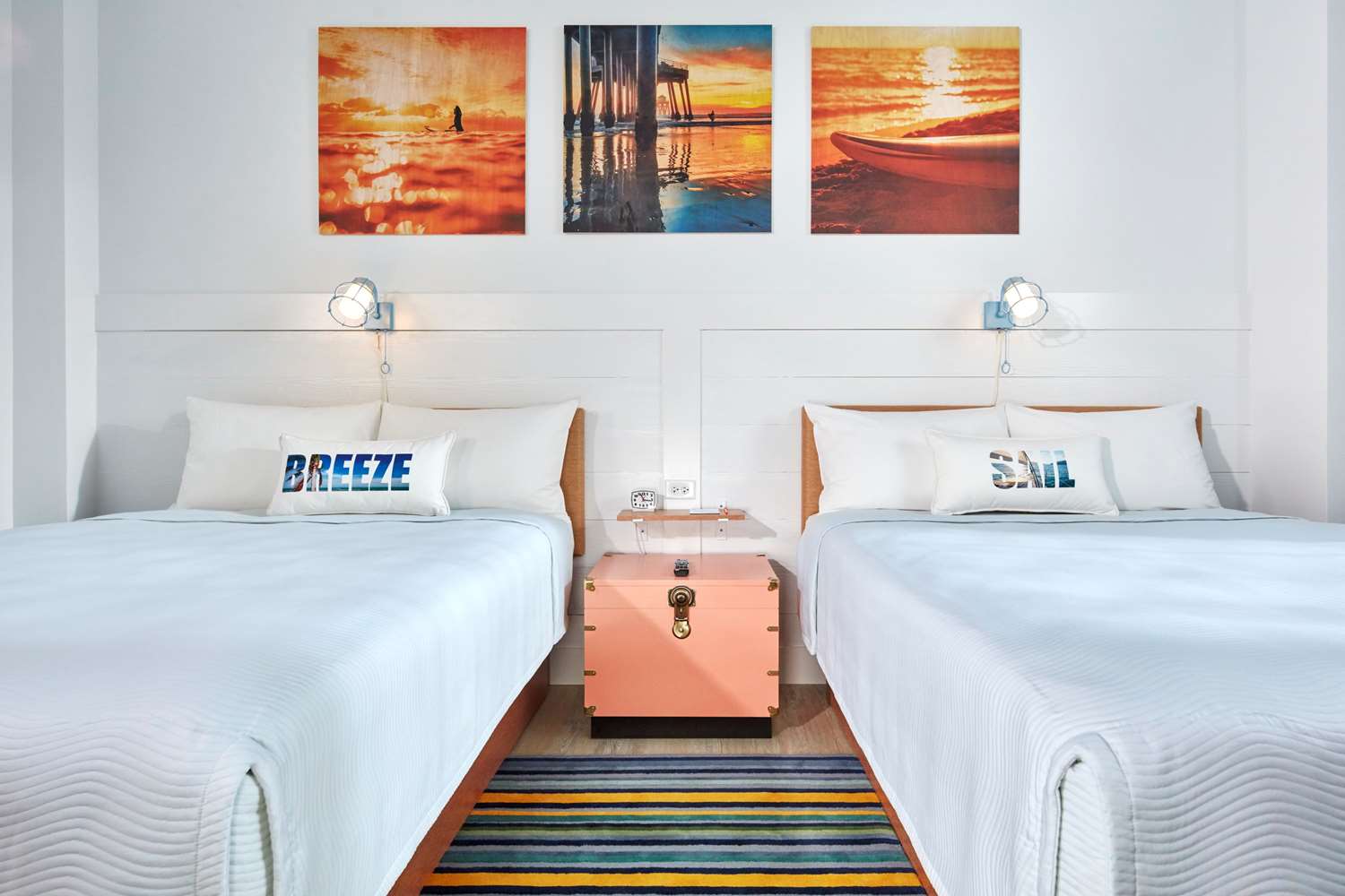 Universal's Endless Summer Resort - Dockside Inn and Suites 7/25
