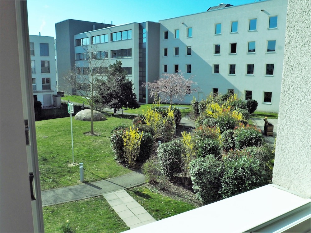 Ibis Budget Geneve Petit Lancy 64/69