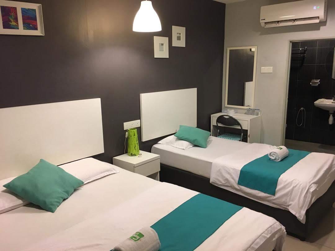 JP Hotel Jalan Stadium 11/17