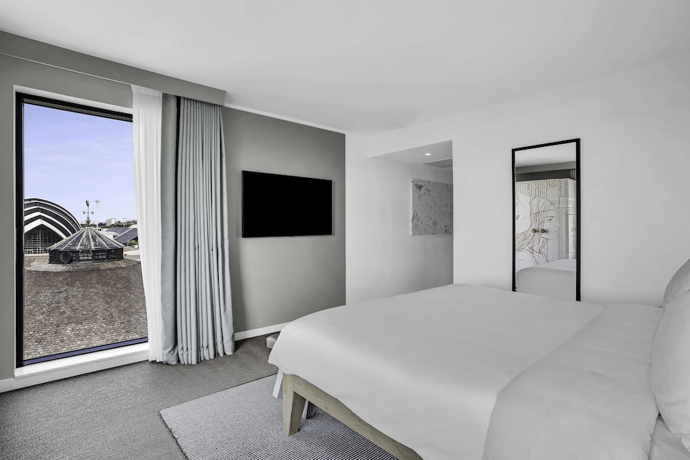 Radisson Red Glasgow 20/67