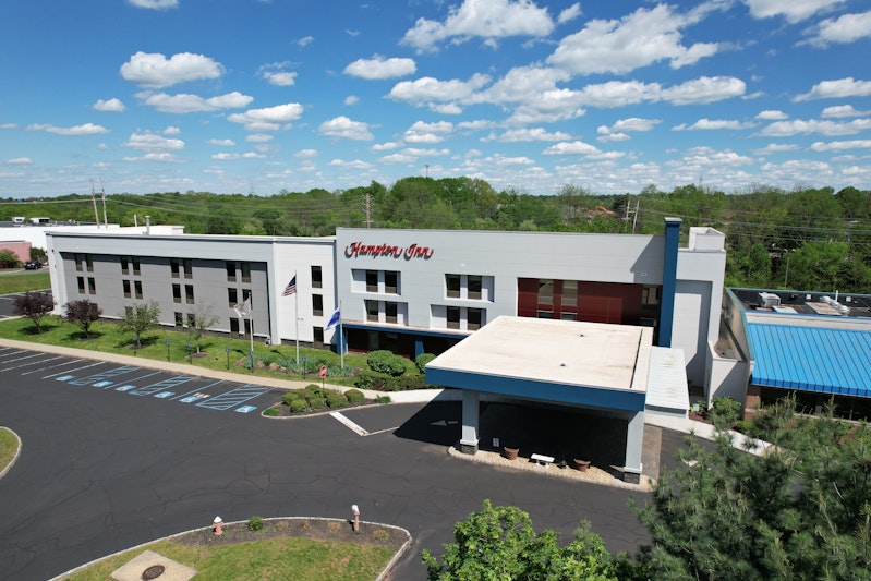 Hampton Inn Flemington 42/45