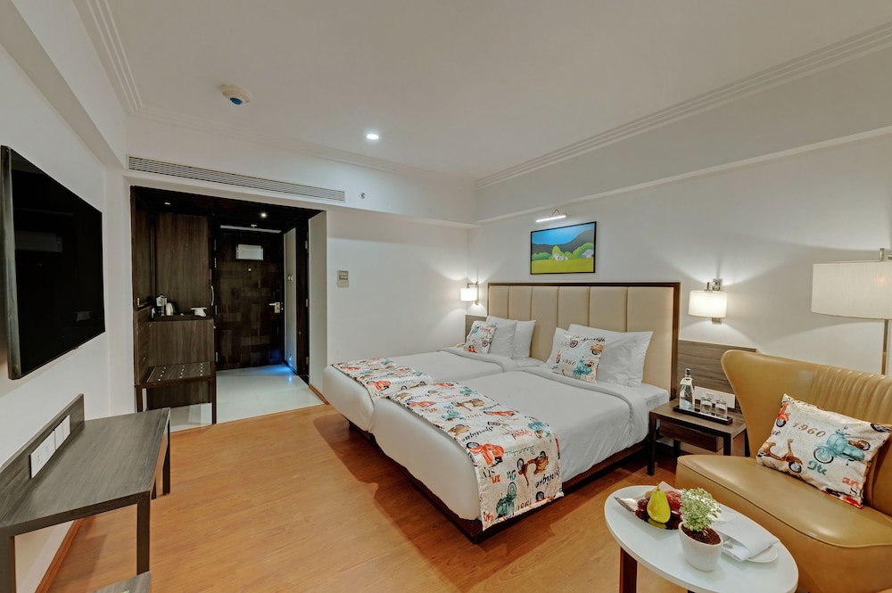 The Fern Residency, Turbhe, Navi Mumbai 13/36