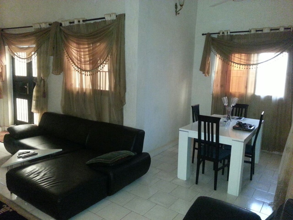 Woodpecker Resort 30/48