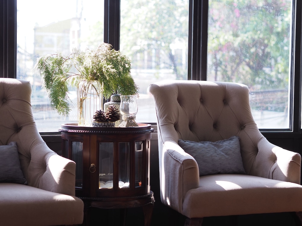 Bloom Boutique Hotel And Cafe 20/34