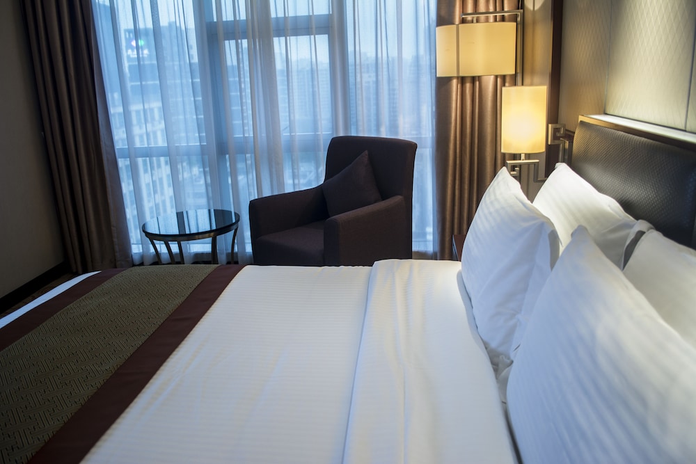 Avant-Garde Hotel 16/50