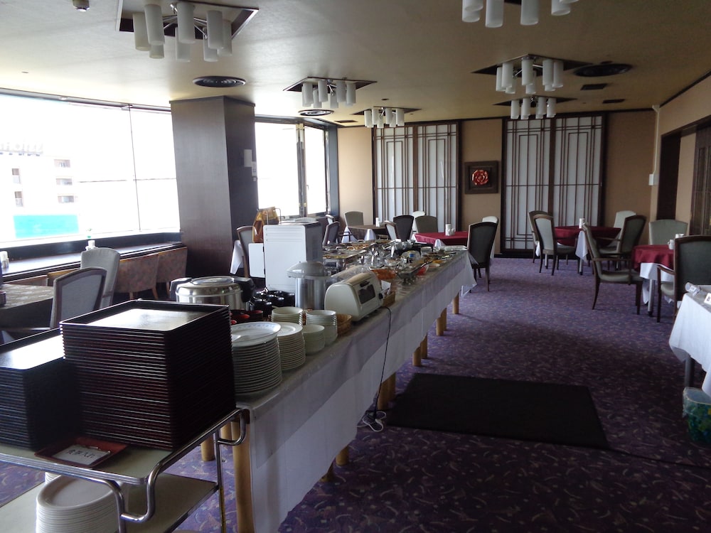 Takasaki Urban Hotel 40/50