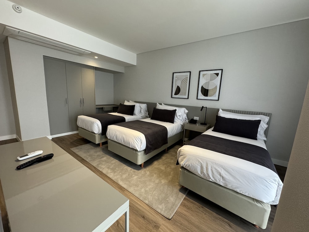 Suite, Triple, 3 Beds