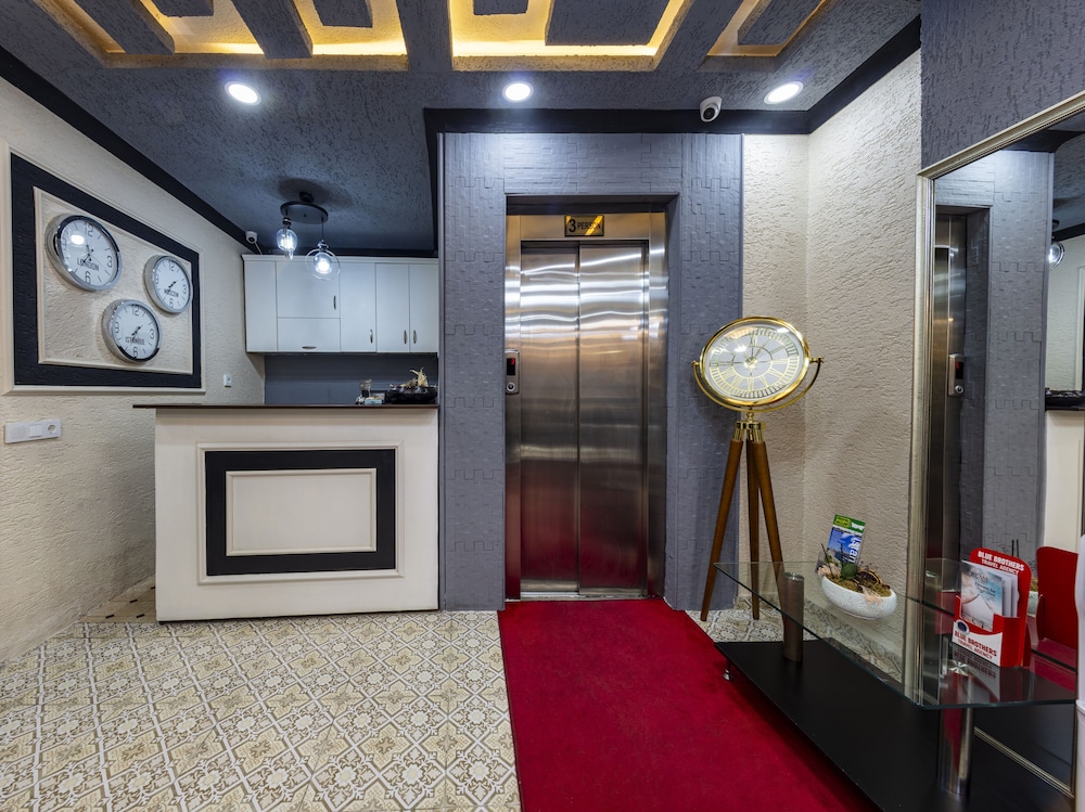 Istanbul Palace Hotel 35/40