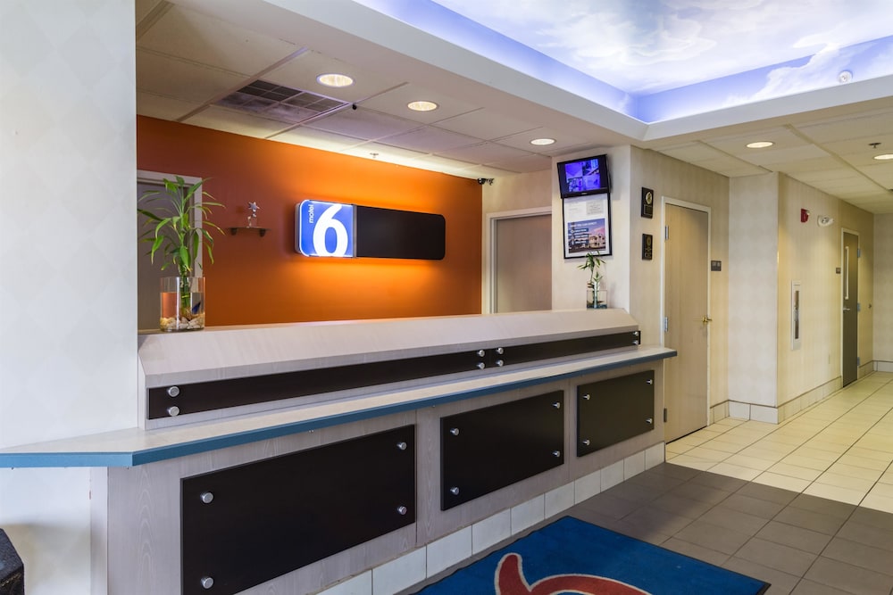 Motel6 Milan, OH - Sandusky 12/64