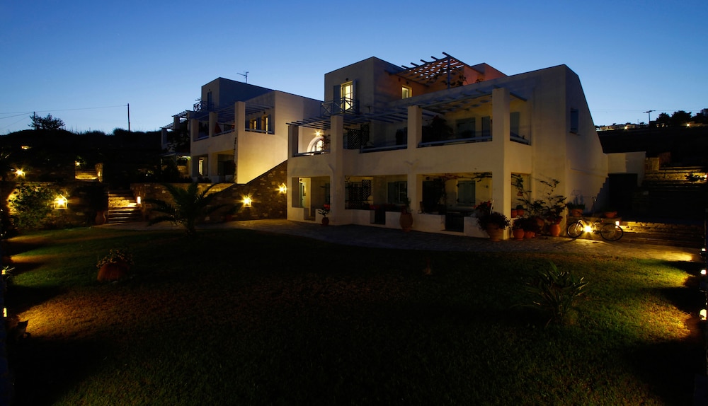 Paros Paradise Apartments 4/65
