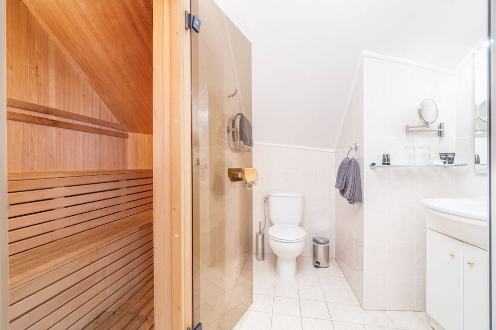 Forums Boutique Hotel 54/59