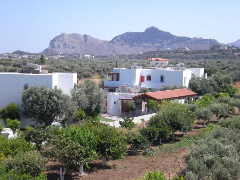 Triantafillas Apartments 38/46