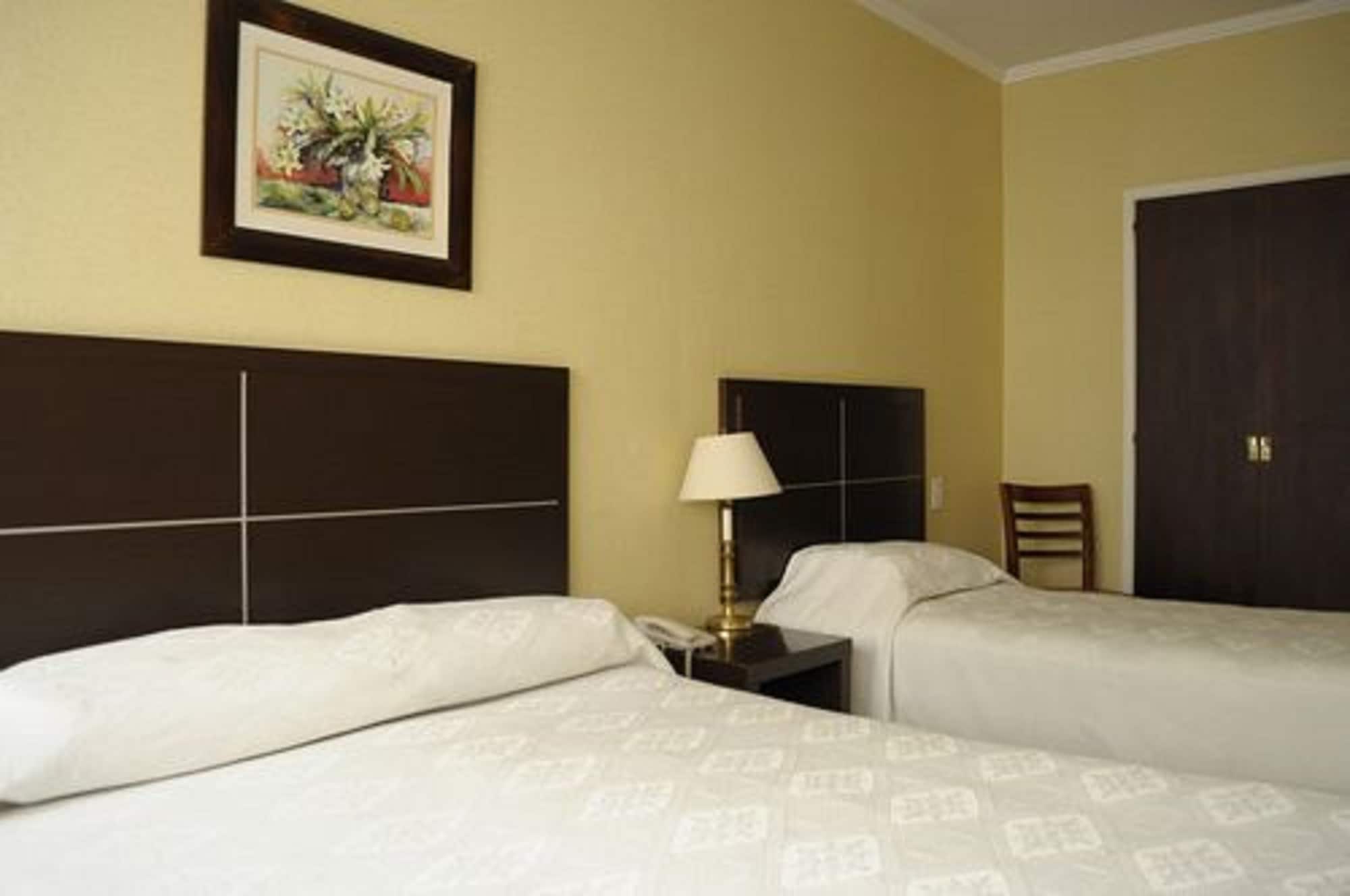 ROOM, TRIPLE, DOUBLE BED, WITH EXTRA BED