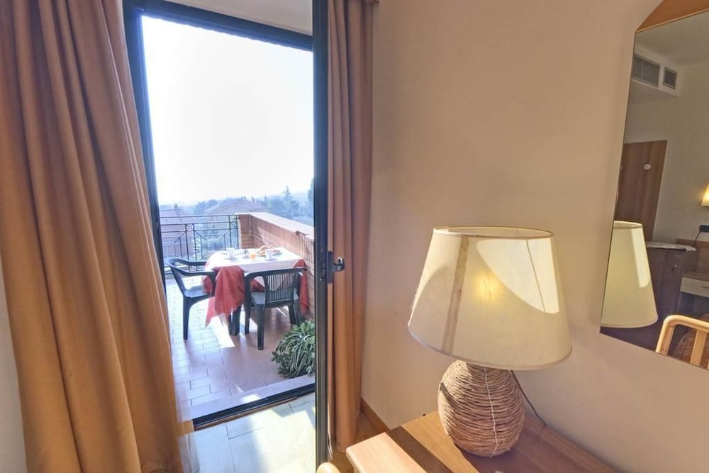 Albergo Ristorante Pizzeria Tonino 20/50