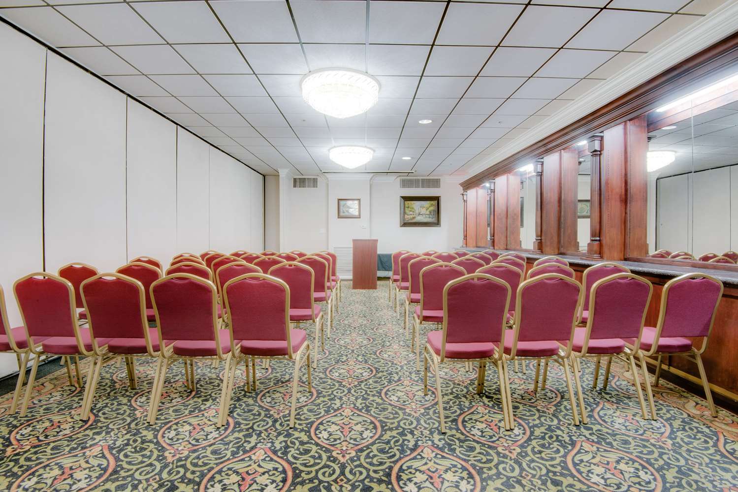 Ramada By Wyndham Metairie New Orleans Airport 27/31