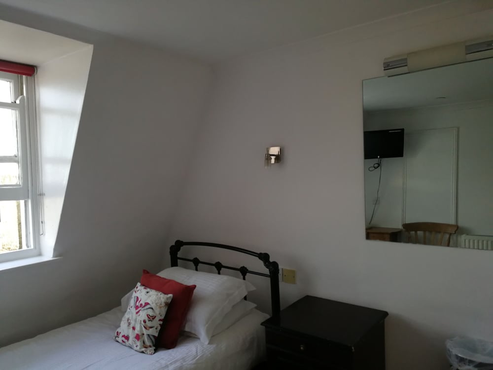 Regency Hotel 20/50