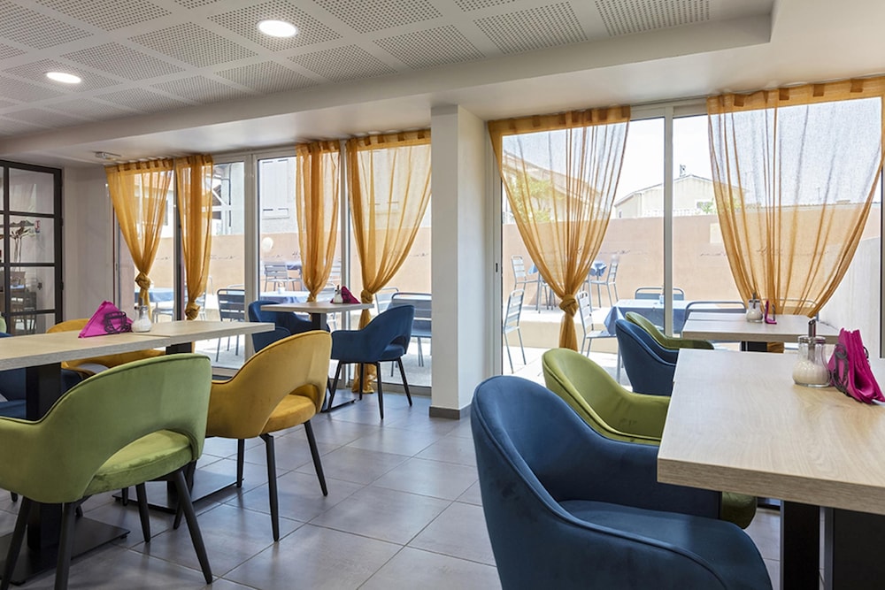 Sure Hotel by Best Western Saint-Raphael Le Dramont 29/48