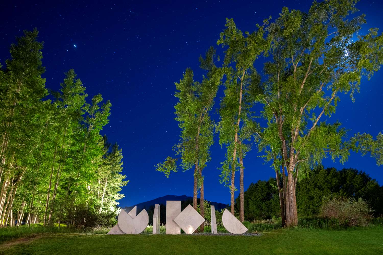 Aspen Meadows Resort 61/68