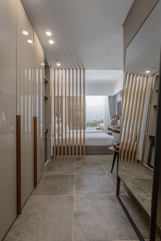 The G Hotel 26/50