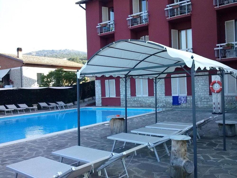 Hotel Cavalieri 39/50