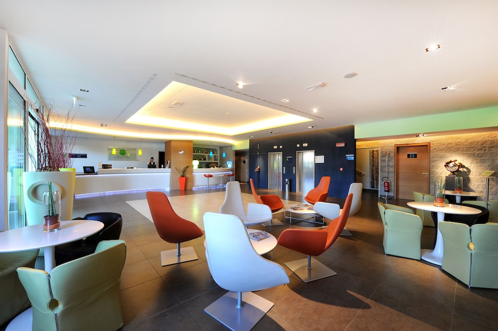 Bes Hotel Bergamo West 53/65