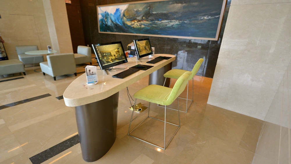 HOLIDAY INN EXPRESS WEIHAI HI-TECH ZONE 24/31