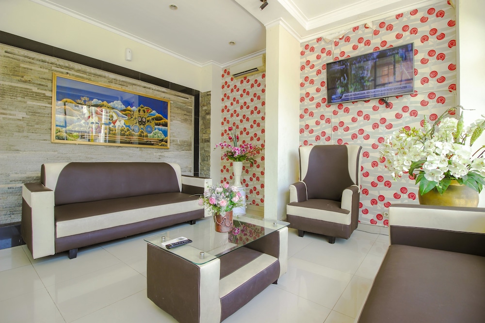 RedDoorz Plus @ Paal 2 Manado (RedDoorz - Elfah Hotel) 32/41