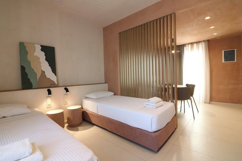 Philoxenia Apartments 42/50