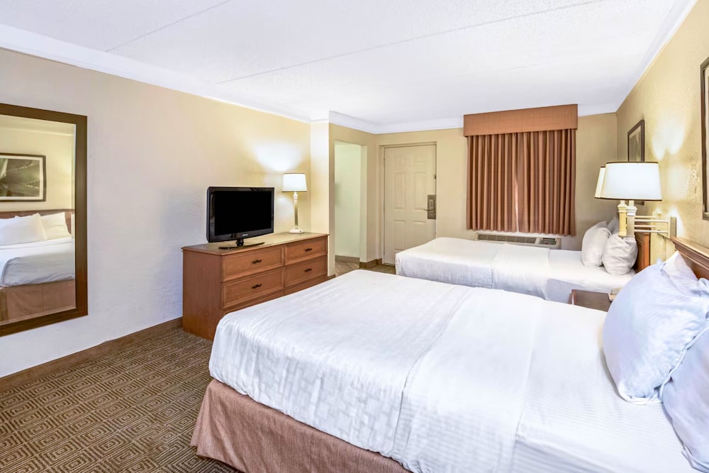 Garden inn and suites san antonio l 35 11/36