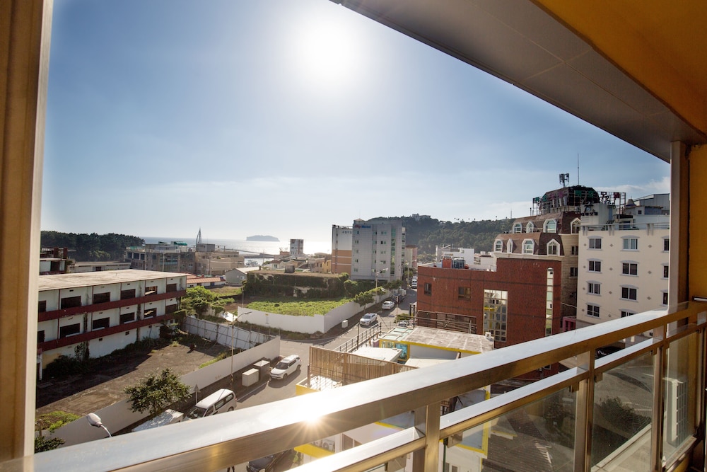 BK HOTEL JEJU 46/50