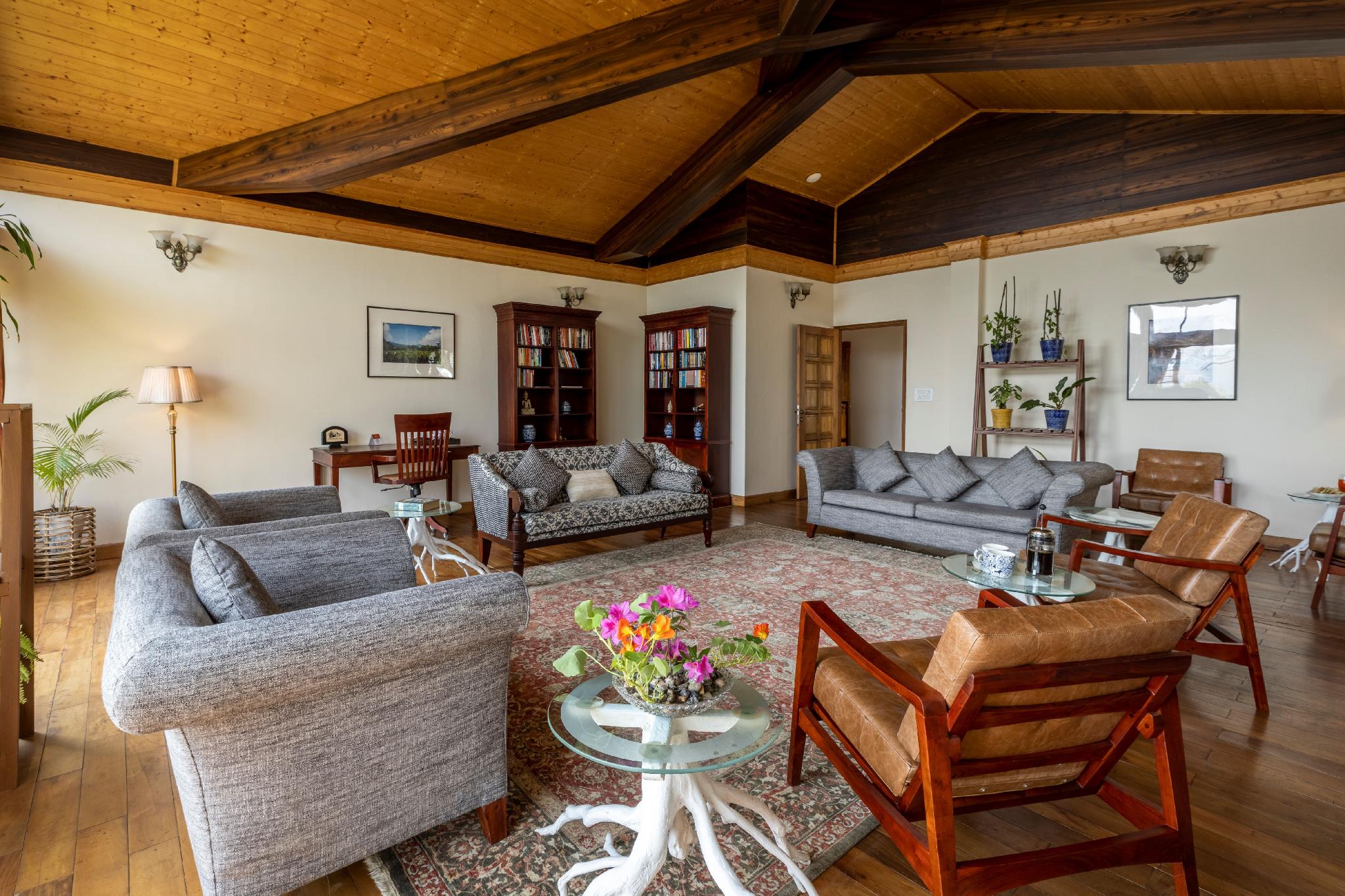Ama Stays & Trails Makaibari Bungalow, Darjeeling 25/45