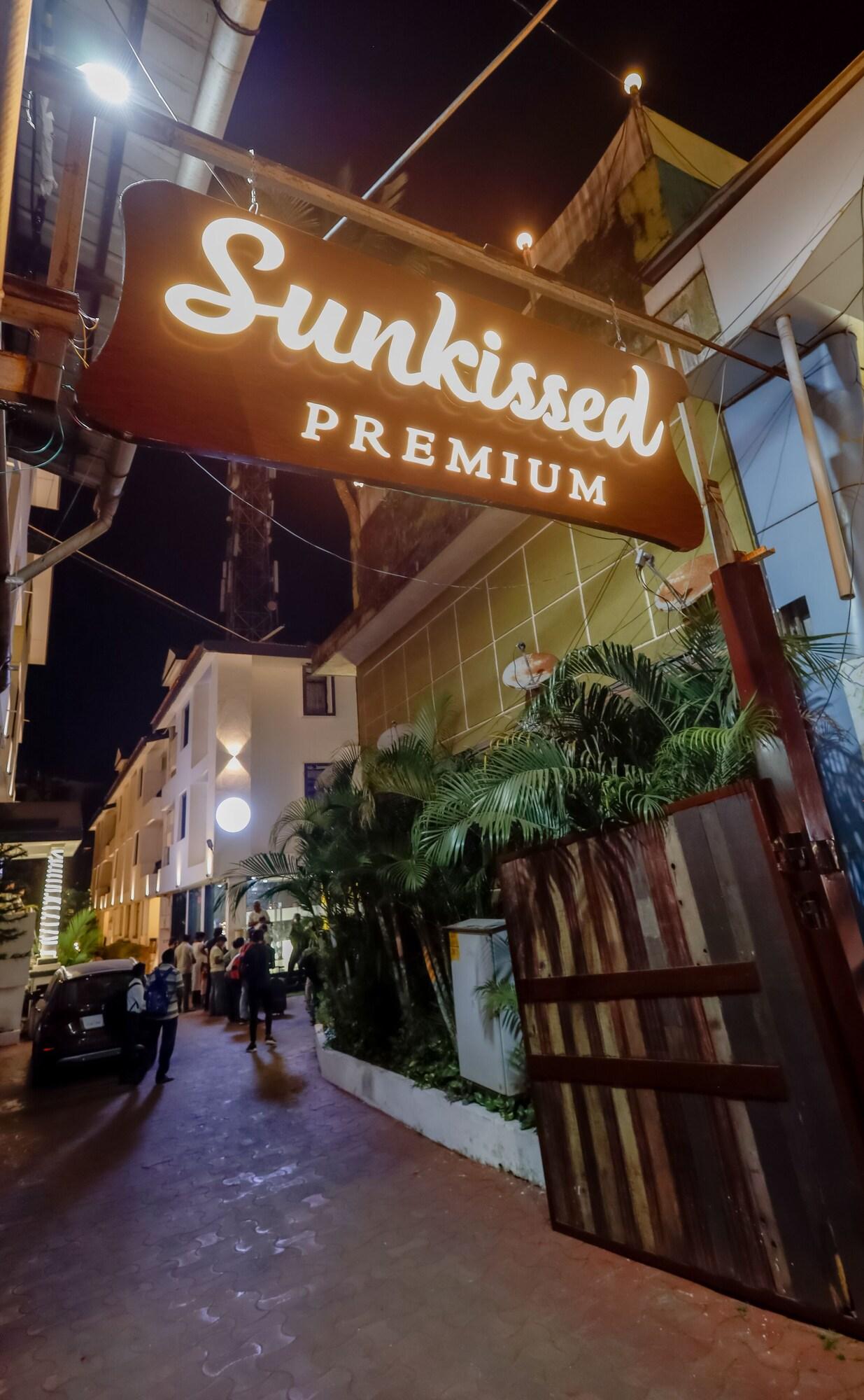 Stay Simple Sunkissed Plaza Resort 1/50