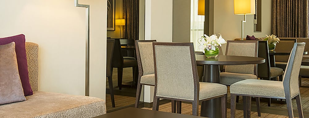 Le Meridien Bahrain City Centre 43/48