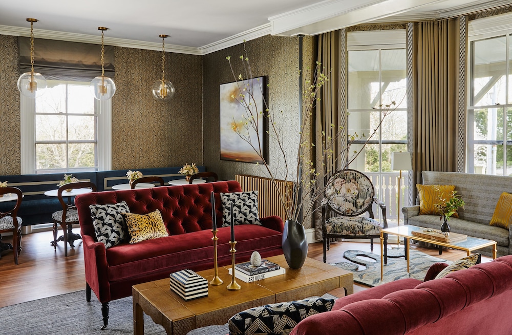 Cliffside Inn Newport 21/50