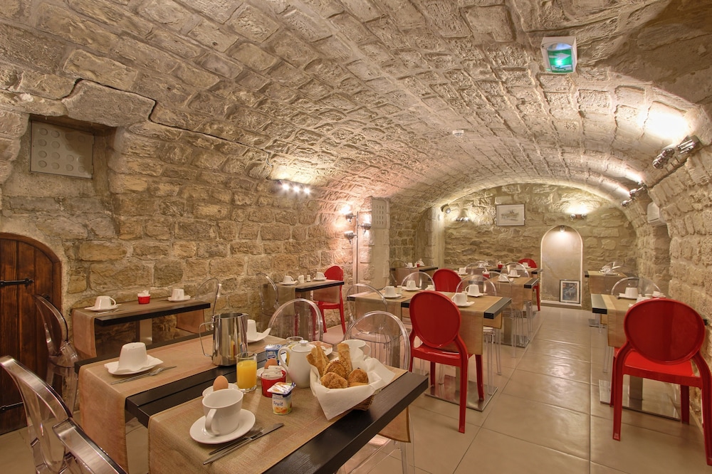 Hotel Villa Margaux 33/51