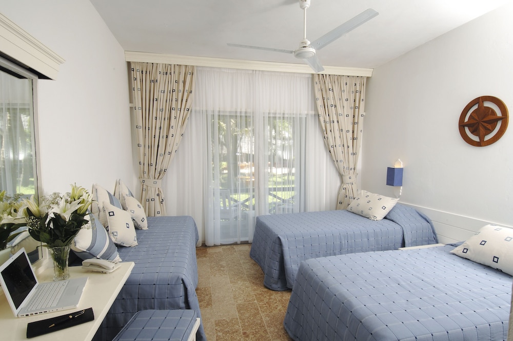 Voyager Beach Resort 10/38