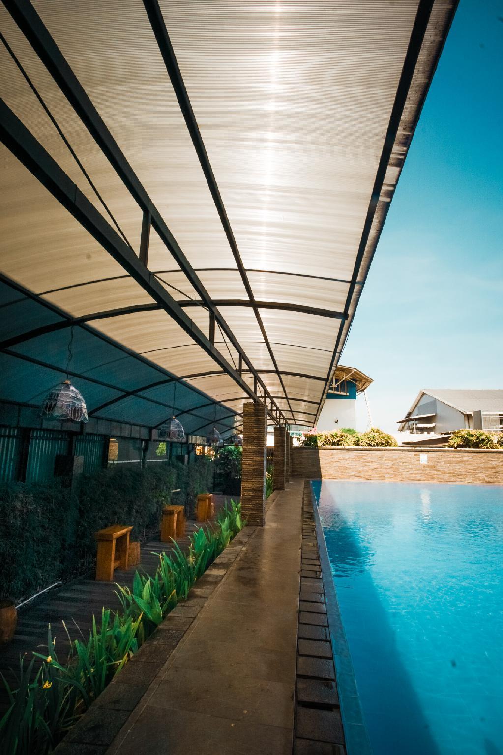 Hotel Asri Tasikmalaya 14/17