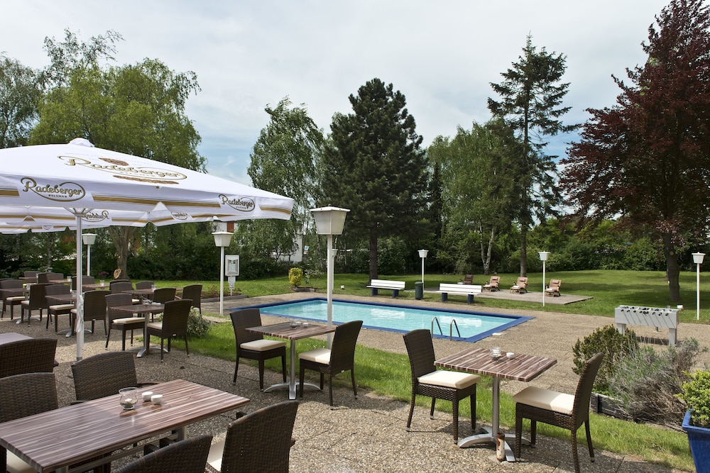 Sunday Hotel Saarbrucken Sud 24/44