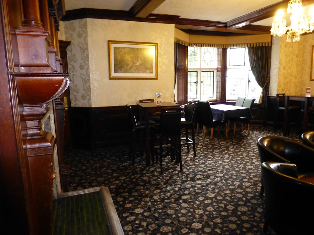 Maes Manor Hotel 33/50