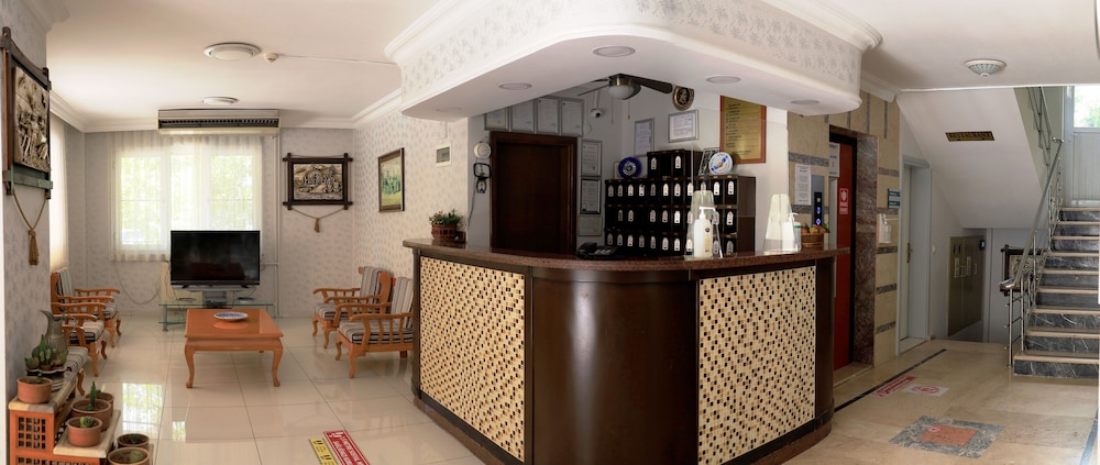 Elit Otel 8/26