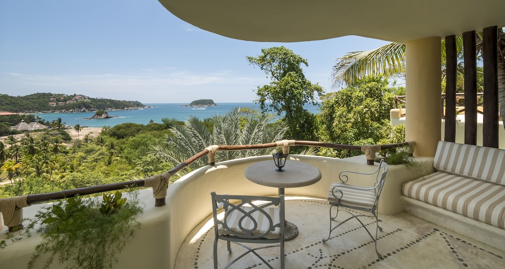 Quinta Real Huatulco 12/77