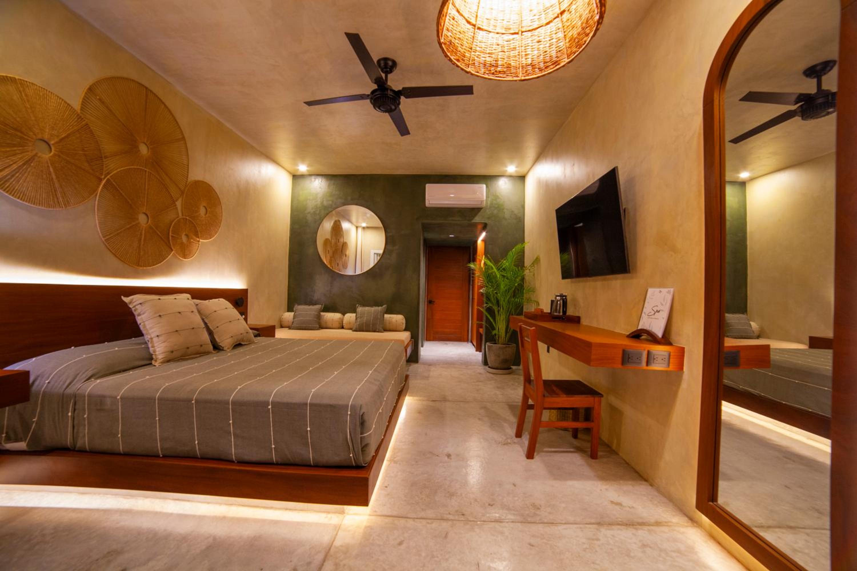Suite, Mountain View