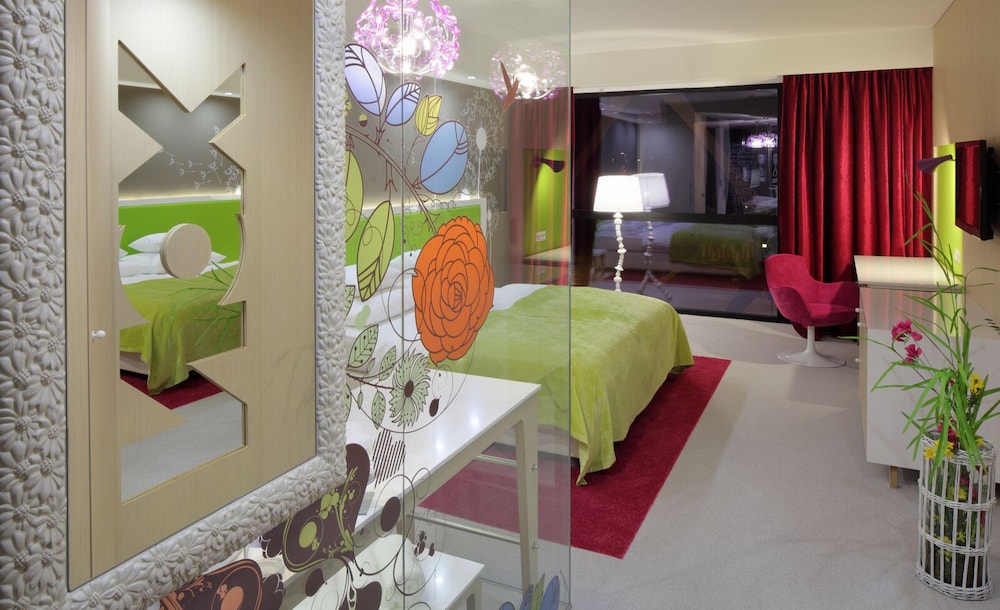Hotel Nox 68/69