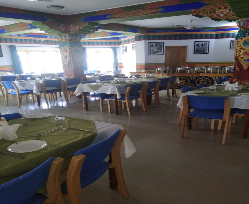 Hotel Royal Ladakh 40/50