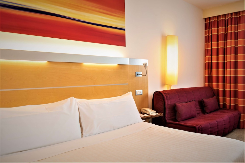 Best Western Palace Inn 23/39