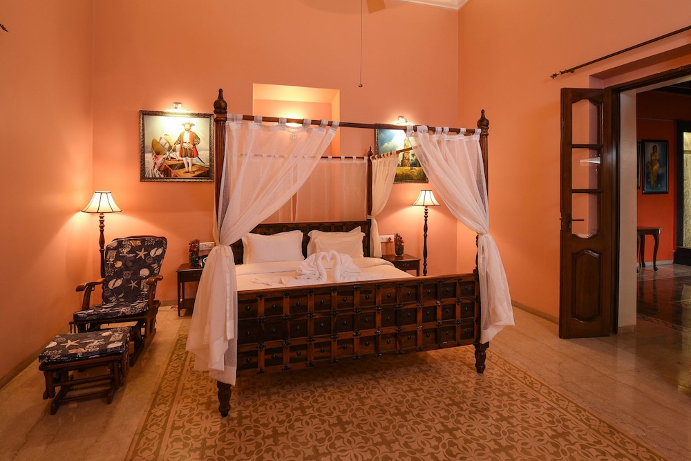 Surya Kiran Heritage Hotel 20/50