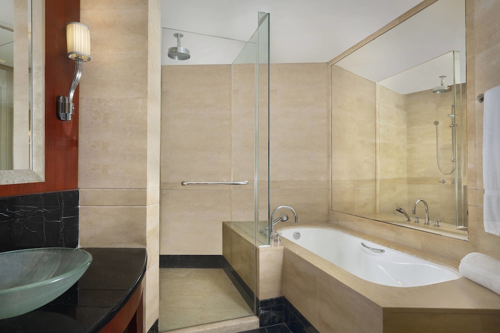 Sheraton Dongguan Hotel 11/35