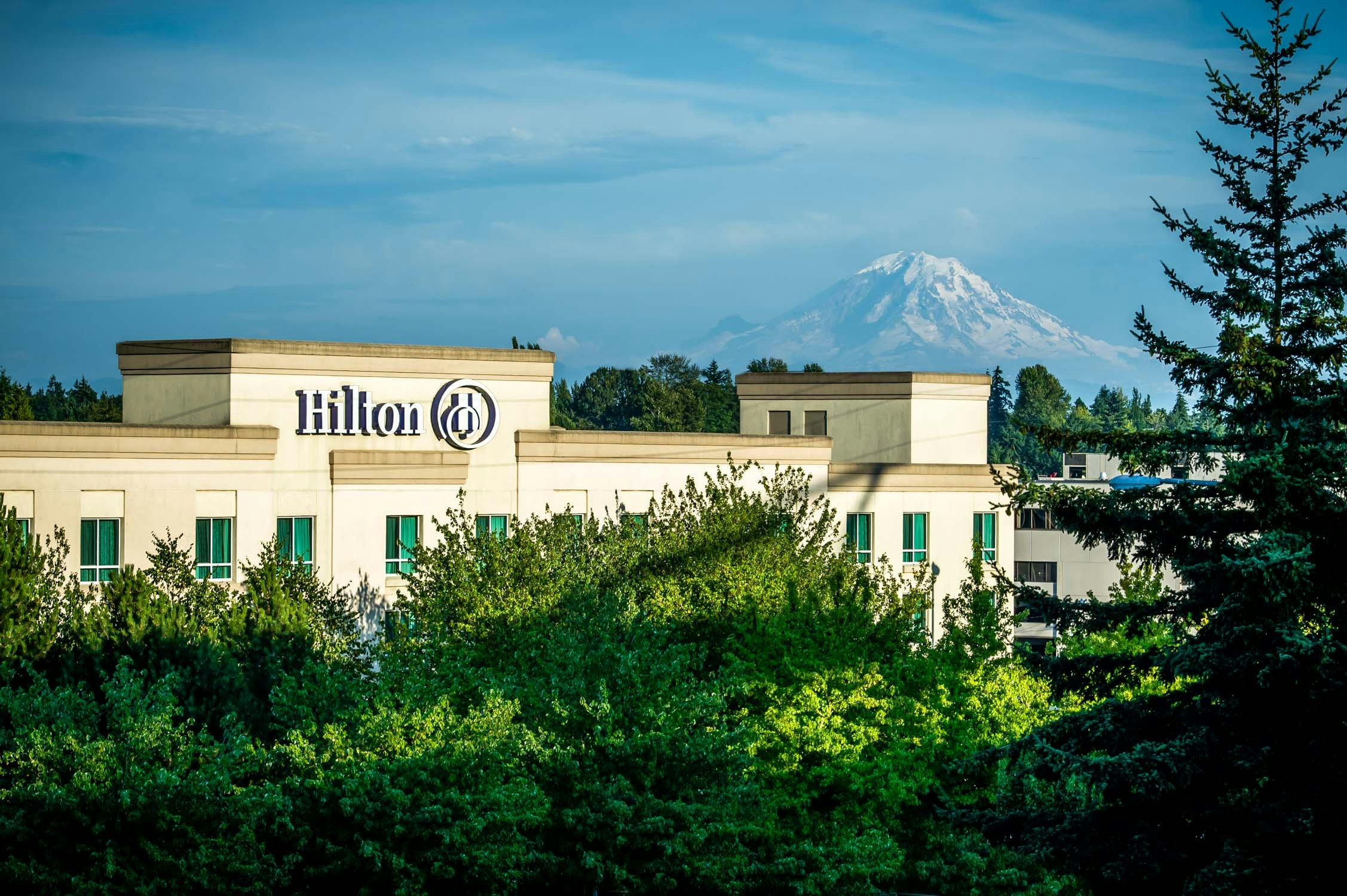 Hilton Seattle Airport & Conference Center in SEATAC - WA